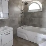 Beyaz 2 * فتحية